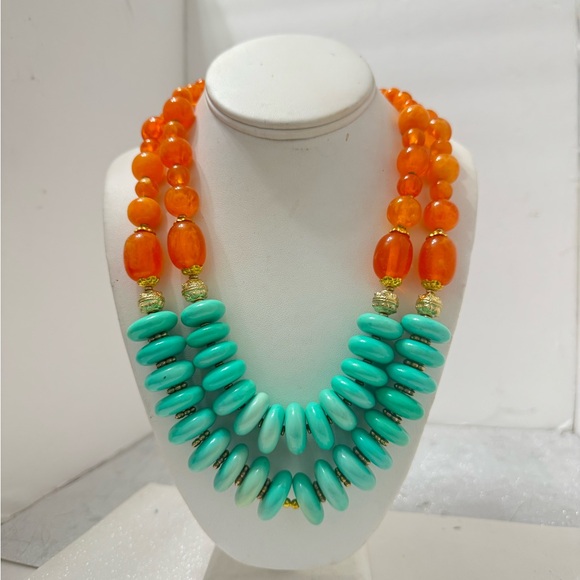 Elegant Orange and Turquoise Beaded Necklace - Picture 3 of 7